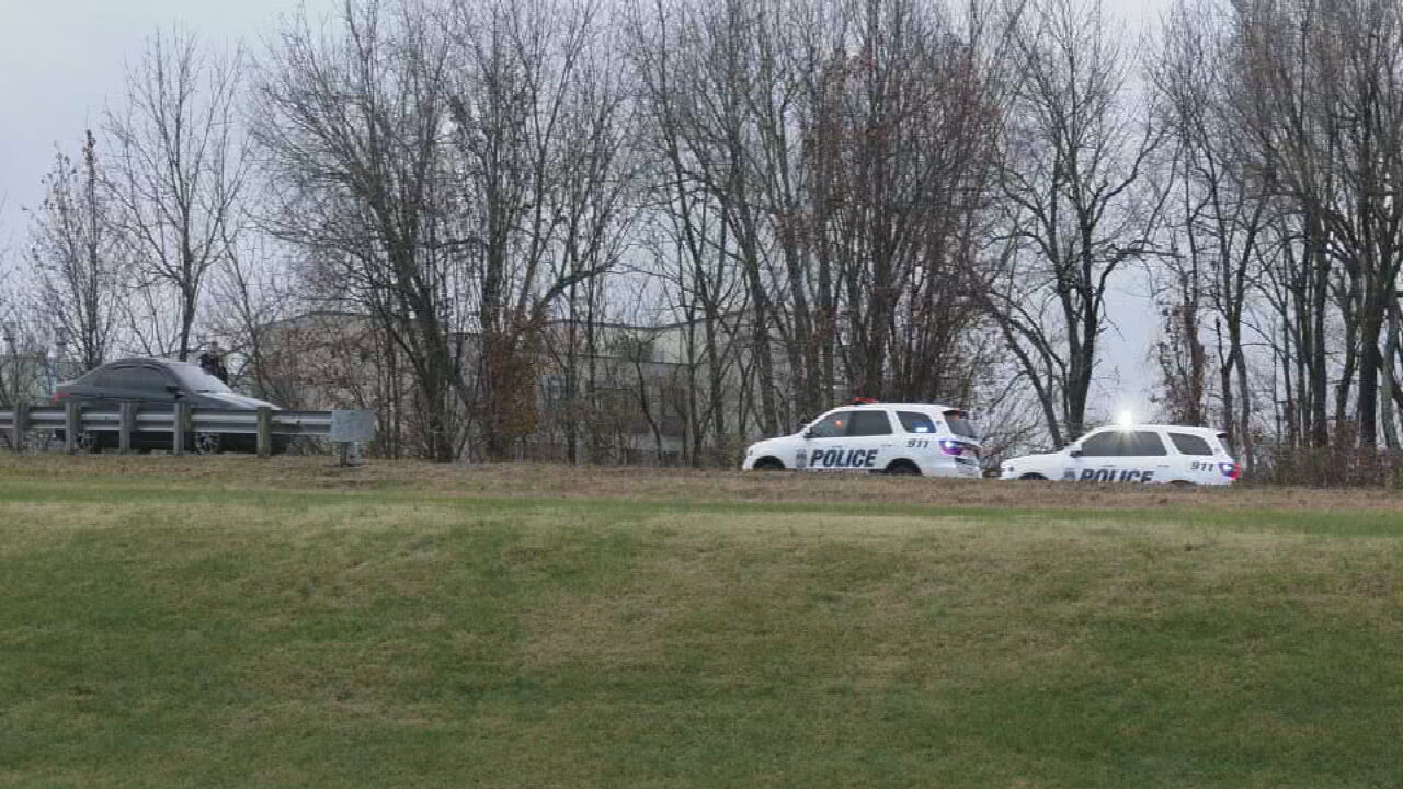 Police say Louisville teen died of self-inflicted gunshot on Dutchmans Lane Monday morning